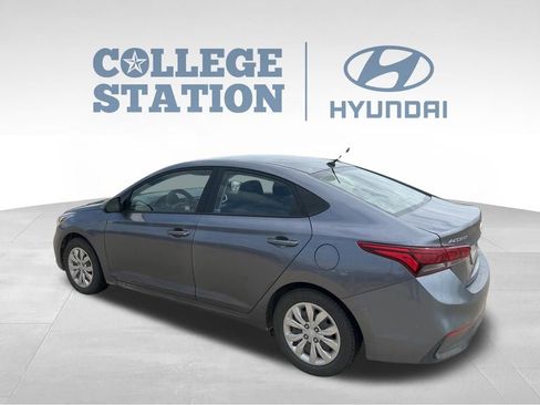 Used 2019 Hyundai Accent SE FWD image 10