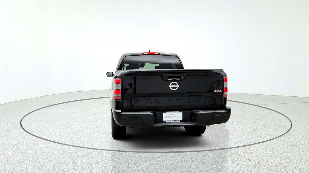 Used 2025 Nissan Frontier S AWD/4WD image 6