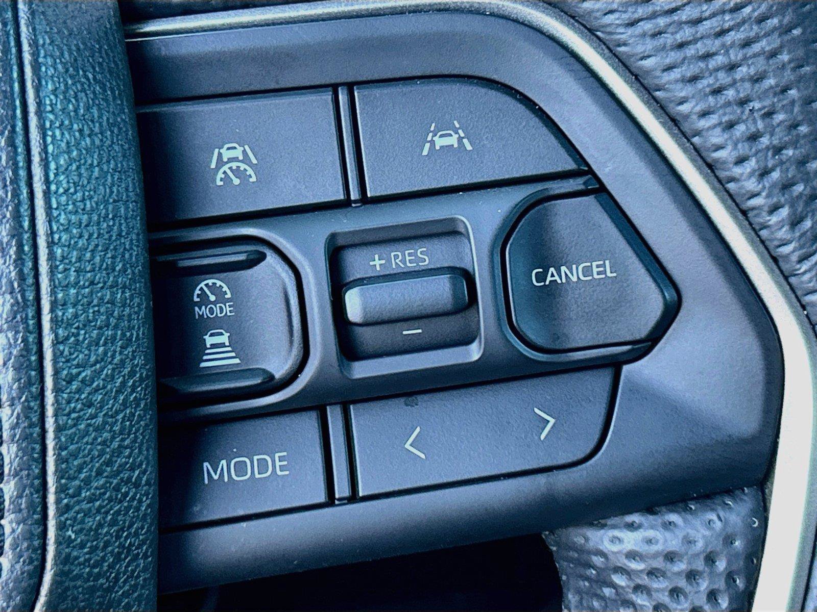 Used 2024 Toyota Tacoma TRD Sport AWD/4WD image 35