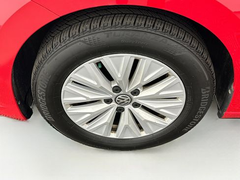 Used 2019 Volkswagen Jetta S image 11