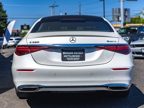 Used 2022 Mercedes-Benz S 580 4MATIC Sedan image 8