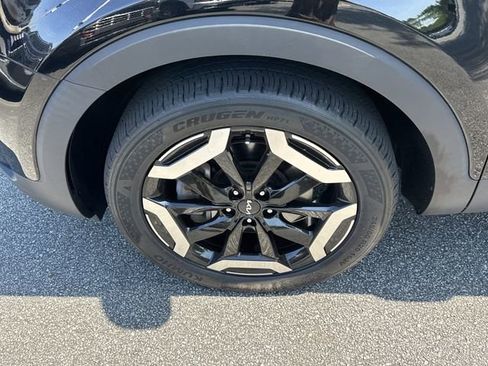 Used 2023 Kia Telluride S w/ S Sunroof Package FWD image 11