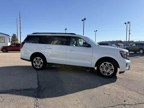 Used 2025 Ford Expedition Max Active image 5