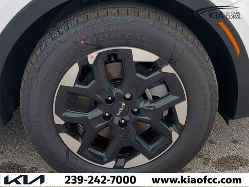 New 2025 Kia Sorento S w/ Panoramic Sunroof Package image 11