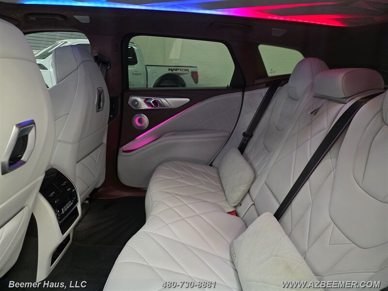 Used 2023 BMW XM AWD/4WD image 34