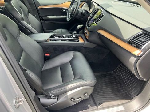 Used 2023 Volvo XC90 B6 Plus w/ Protection Package Premier AWD/4WD image 16