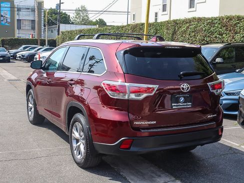 Used 2015 Toyota Highlander XLE image 8