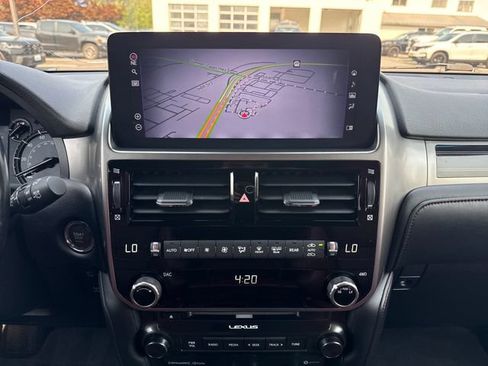 Used 2022 Lexus GX 460 Premium w/ Premium Package AWD/4WD image 26