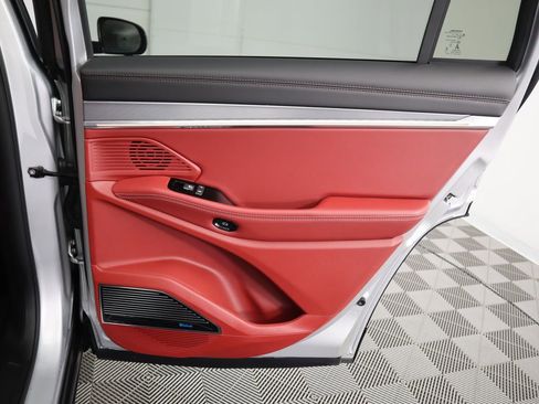 Used 2025 Jeep Wagoneer S Launch Edition image 28