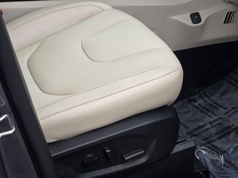 Used 2021 Ford Edge Titanium w/ Class II Trailer Tow Package image 7