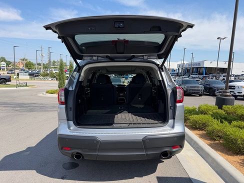 Used 2022 Subaru Ascent Touring w/ Popular Package #2A AWD/4WD image 8