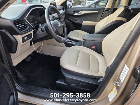 Used 2020 Ford Escape SEL FWD image 5