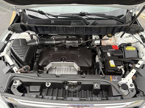 Used 2019 GMC Acadia SLE FWD image 27