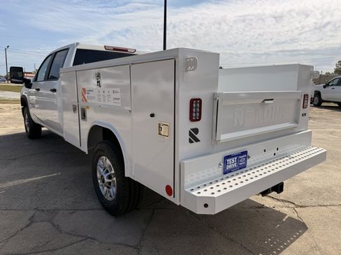 New 2026 Chevrolet Silverado 2500 W/T w/ WT Convenience Package AWD/4WD image 4