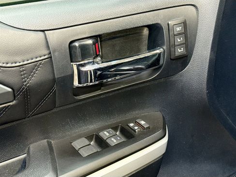 Used 2019 Toyota Tundra SR5 image 19