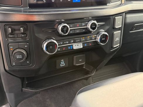 Used 2025 Ford F350 Lariat AWD/4WD image 34
