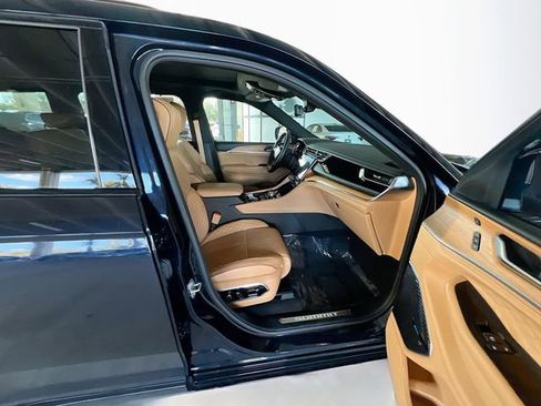 Used 2024 Jeep Grand Cherokee L Summit image 29