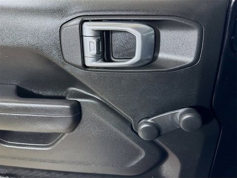 Used 2023 Jeep Wrangler Sport image 15