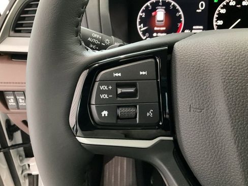 New 2026 Honda Odyssey Touring image 11