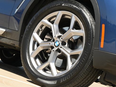 Used 2022 BMW X3 xDrive30i w/ Convenience Package image 9