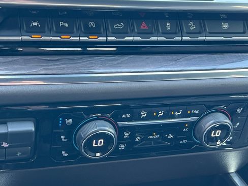 Used 2023 Chevrolet Silverado 1500 LTZ w/ Technology Package image 20