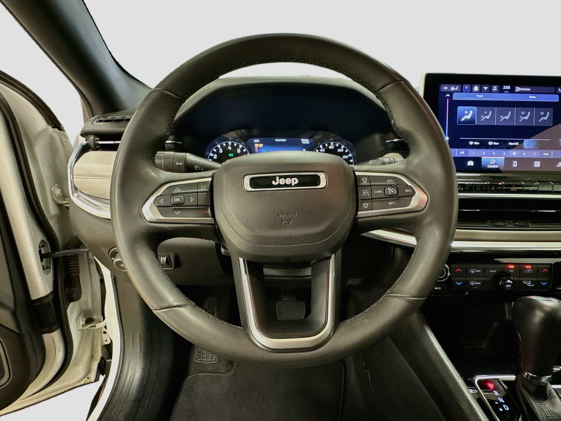 Used 2024 Jeep Compass Limited AWD/4WD image 11