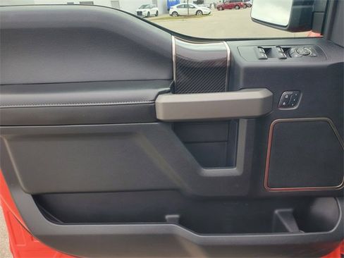 Used 2018 Ford F150 Raptor w/ Equipment Group 802A Luxury image 15