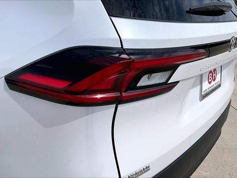 New 2026 Toyota Grand Highlander FWD image 14