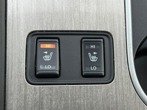 Used 2018 Nissan Murano Platinum image 33