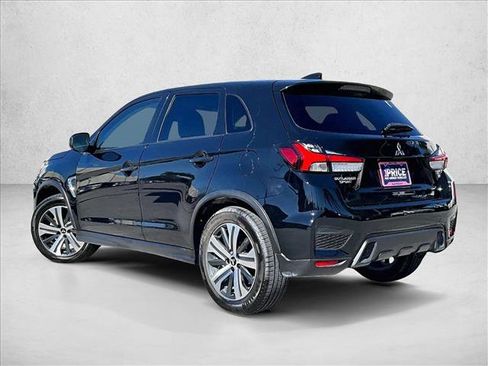 Used 2022 Mitsubishi Outlander Sport SE image 13