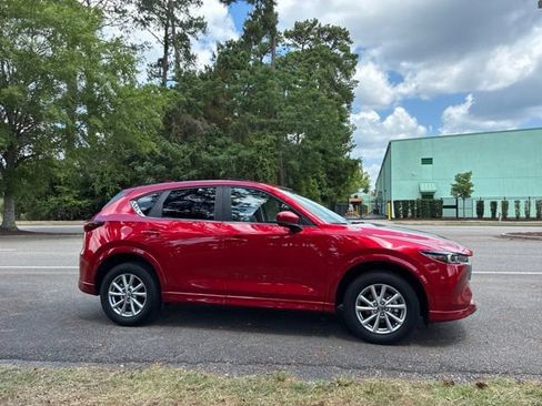 Used 2024 MAZDA CX-5 AWD 2.5 S w/ Preferred Package image 2