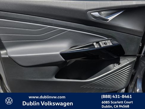 Used 2023 Volkswagen ID.4 Pro S RWD image 10