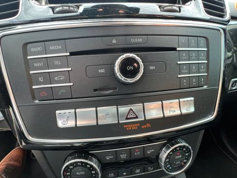 Used 2017 Mercedes-Benz GLE 350 4MATIC image 37