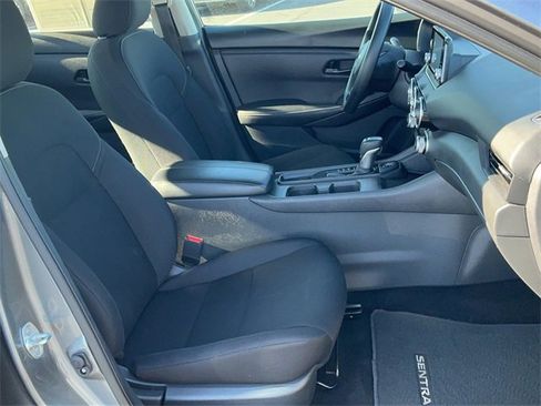 Used 2024 Nissan Sentra S image 16
