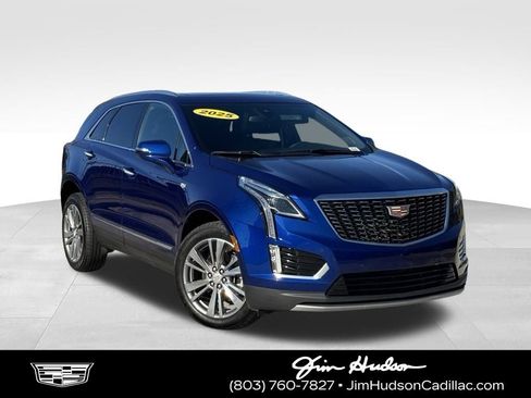 Certified 2025 Cadillac XT5 Premium Luxury image 1