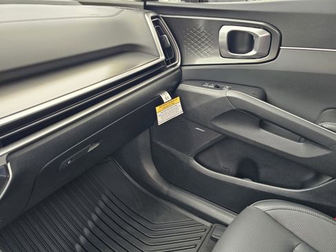New 2026 Kia Sorento EX w/ EX Premium Package FWD image 26