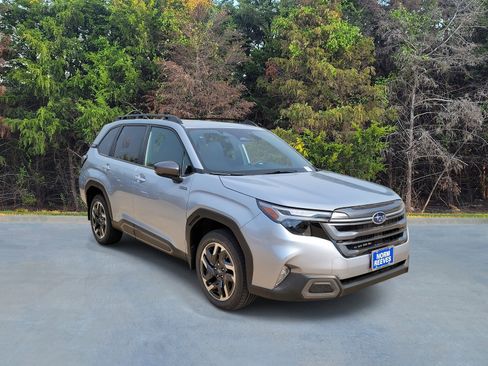 New 2025 Subaru Forester Limited image 15