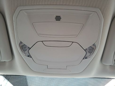 Used 2017 Ford Escape SE image 29