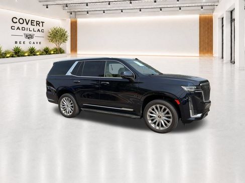 Used 2023 Cadillac Escalade Premium Luxury AWD/4WD image 17