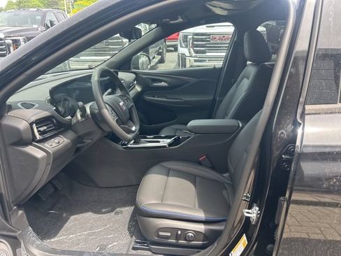 New 2026 Buick Envista Sport Touring w/ Convenience I Package FWD image 10