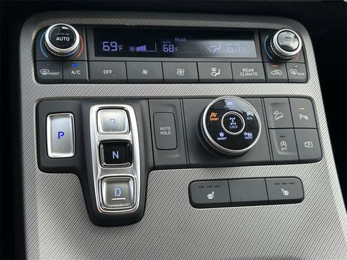 Used 2025 Hyundai Palisade SEL image 28