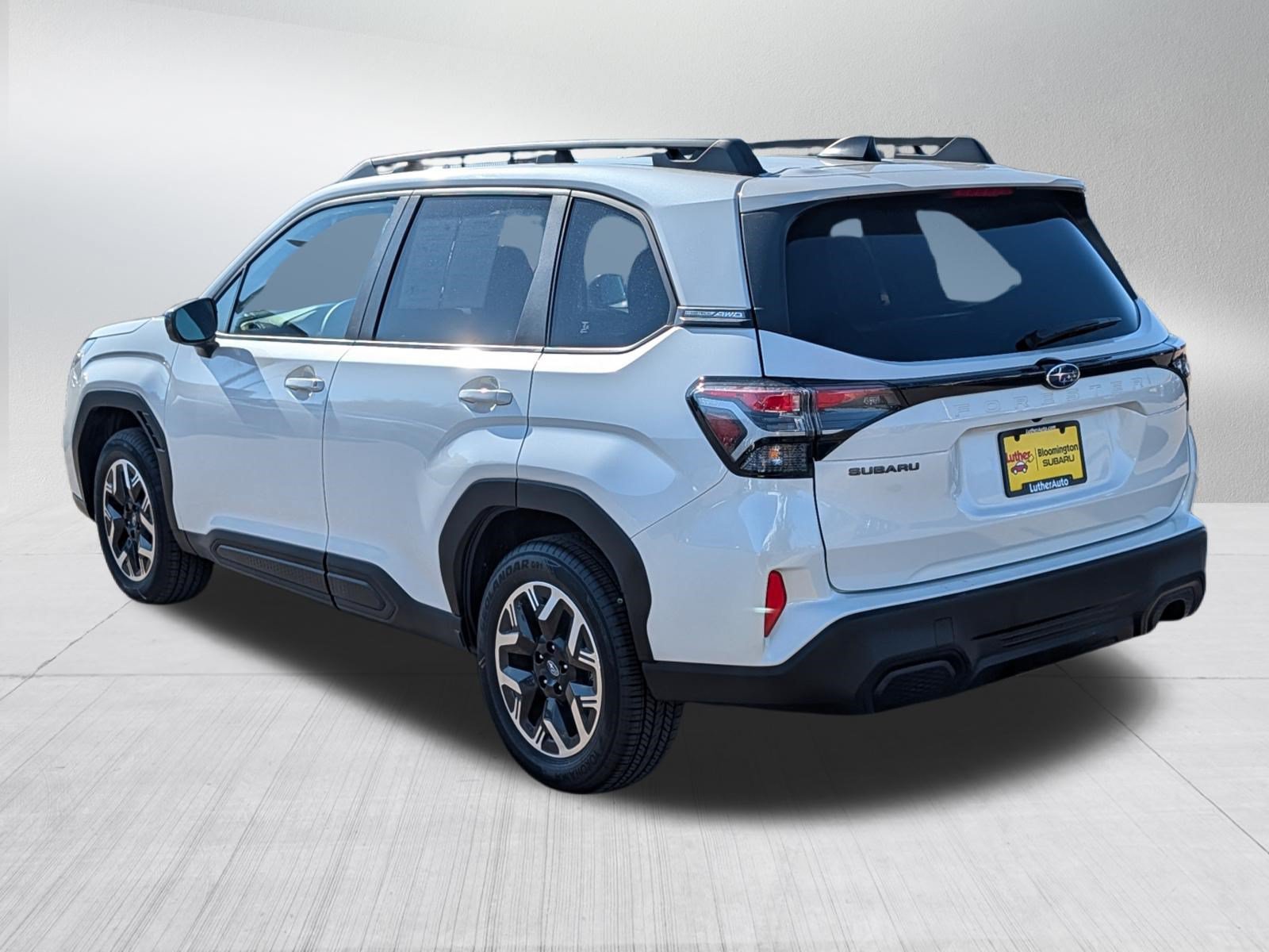 Certified 2025 Subaru Forester Premium AWD/4WD image 5
