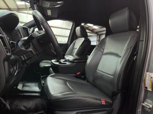 Used 2022 RAM 3500 Tradesman w/ Chrome Appearance Group image 72