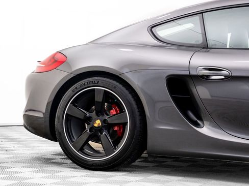 Used 2016 Porsche Cayman S image 30