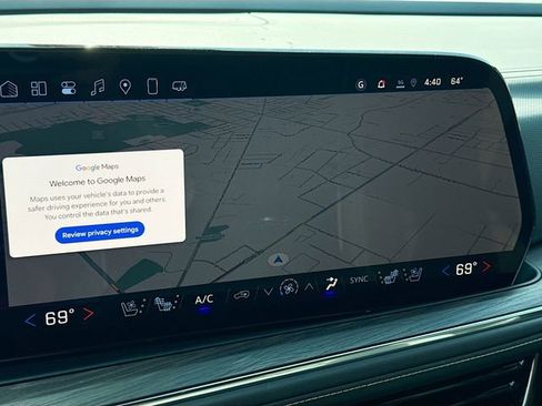 New 2025 Chevrolet Suburban Premier w/ Sun And Tow Package image 16