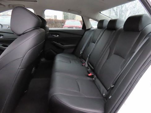 Used 2023 Honda Accord Touring image 13