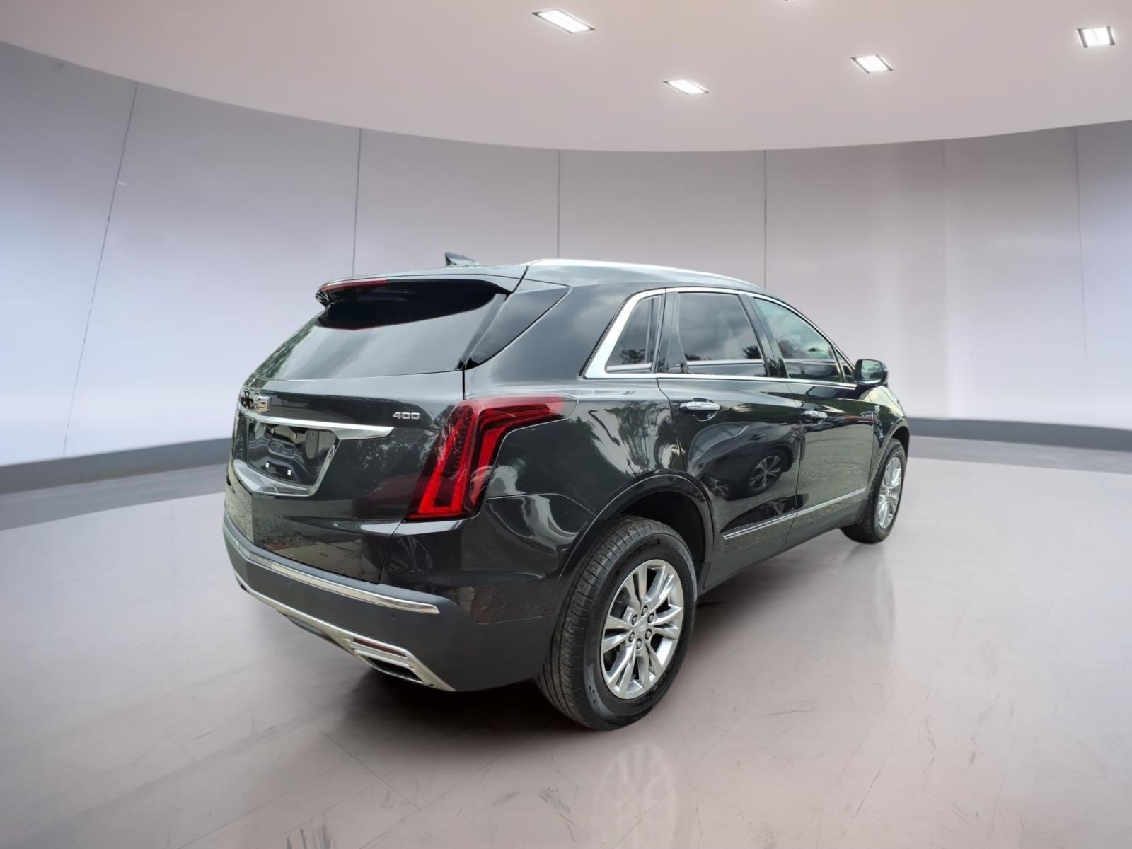 Used 2020 Cadillac XT5 Premium Luxury AWD/4WD image 4