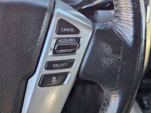 Certified 2021 Nissan Titan SV w/ SV Convenience Package image 25