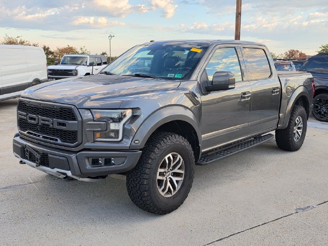 Used 2018 Ford F150 Raptor w/ Equipment Group 802A Luxury AWD/4WD image 5