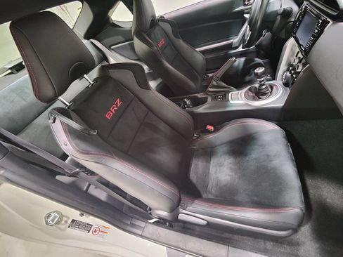 Used 2017 Subaru BRZ Limited RWD image 14